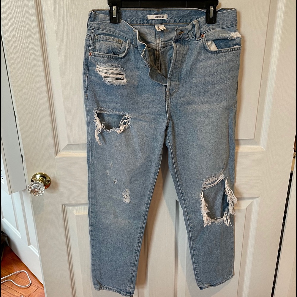 Forever 21 Mom Jeans Size 30